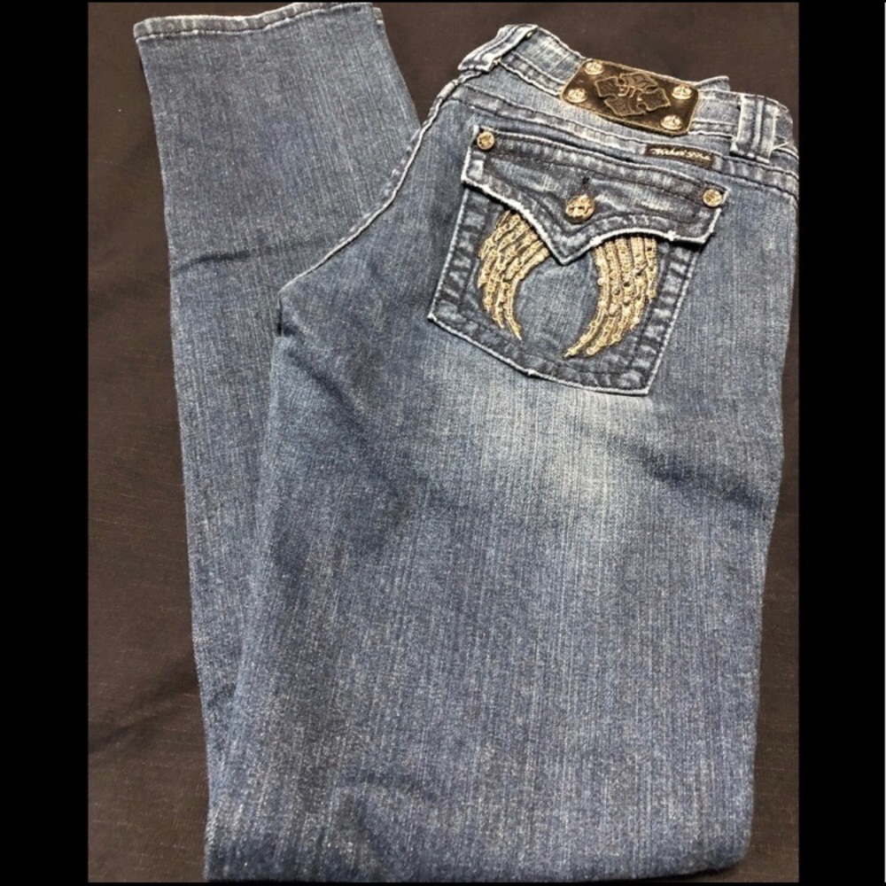 COPY - Miss Me  Missing 1 jewel on back pocket